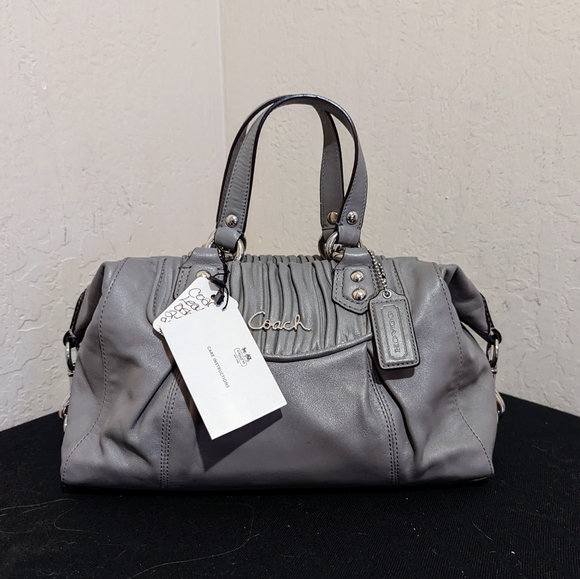 NWT Coach Ashley Gathered Leather 2-Way Tote Shoulderbag Satchel Carryall - Picture 2 of 9